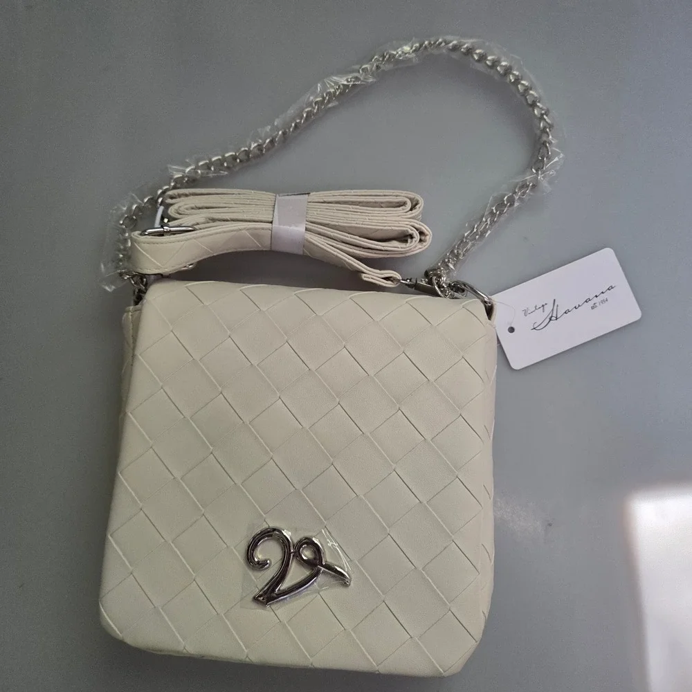 Navana Woven Crossbody Bag White Cream Basketweave‎